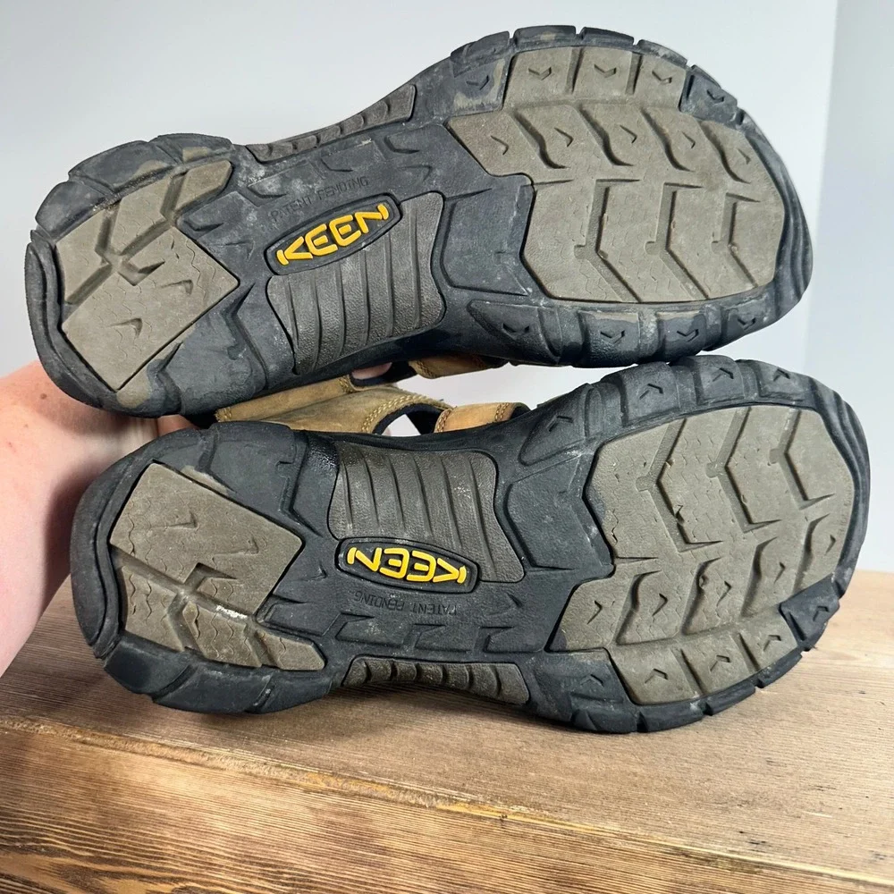 Keen Newport Waterproof Sport Sandals Men 10.5 Outdoor Hiking Fisherman